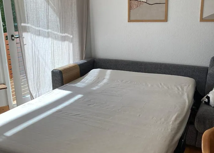 Views And Location In Leukerbad! شقة *